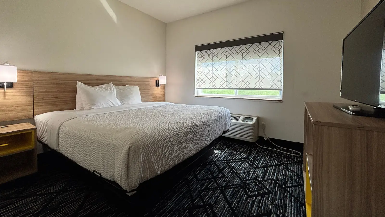 Standard King Room